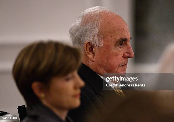 Former German Chancellor Helmut Kohl and his wife Maike Richter-Kohl attend a private dinner at Bellevue Pallace on December 8, 2009 in Berlin,...