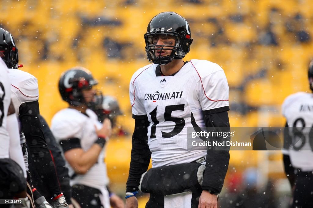 Cincinnati v Pittsburgh