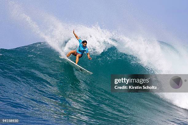 Megan Abubo of Hawaii surfs during round 1 of the Billabong Pro Maui on December 8, 2009 in Honolua Bay, Maui, Hawaii.