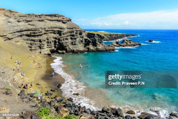 papakōlea beach or green sand beach - hawaii seascape stock pictures, royalty-free photos & images