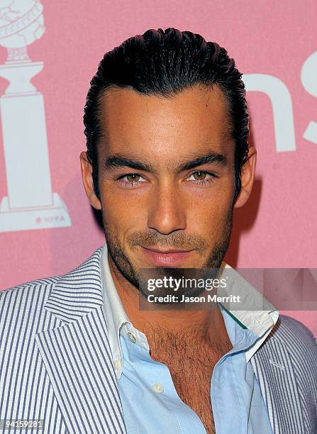 Actor Aaron Diaz arrives at the 2nd annual Golden Globes party saluting young Hollywood held at Nobu Los Angeles on December 8, 2009 in West...