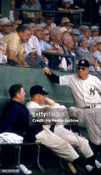 Manager Casey Stengel of the New York Yankees talks with Mickey Mantle during Spring Training circa March, 1956 in St. Petersburg, Florida.