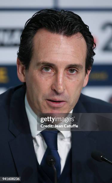 Coach of PSG Unai Emery answers to the media following the French League Cup final between Paris Saint-Germain and AS Monaco on March 31, 2018 in...