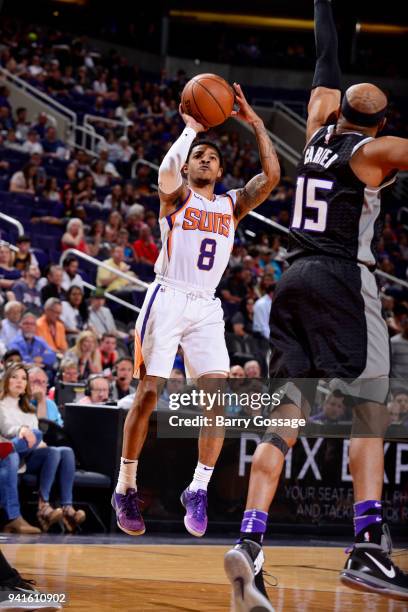 Tyler Ulis of the Phoenix Suns shoots the ball during the game against the Sacramento Kings APRIL 3, 2018 at Talking Stick Resort Arena in Phoenix,...