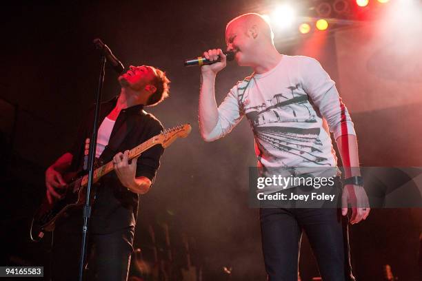 Joe King and Isaac Slade of The Fray perform live in concert at the Lifestyle Communities Pavilion on December 8, 2009 in Columbus, Ohio.