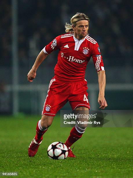 Anatoliy Tymoshchuk of Bayern in action during the UEFA Champions League Group A match between Juventus Turin and FC Bayern Muenchen at Stadio...