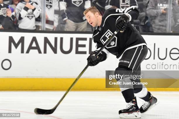 Trevor Lewis of the Los Angeles Kings warms up before a game against the Colorado Avalanche at STAPLES Center on April 2, 2018 in Los Angeles,...