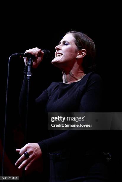 Singer Alison Moyet performs live at the Royal Festival Hall on December 6, 2009 in London, England.