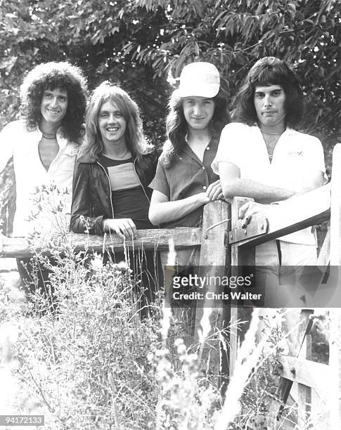 Brian May, Roger Taylor, John Deacon, Freddie Mercury