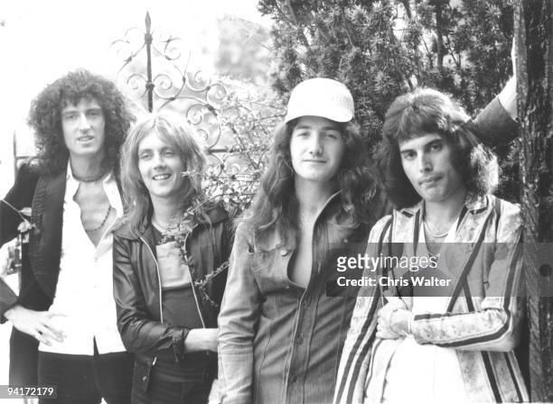 Brian May, Roger Taylor, John Deacon, Freddie Mercury