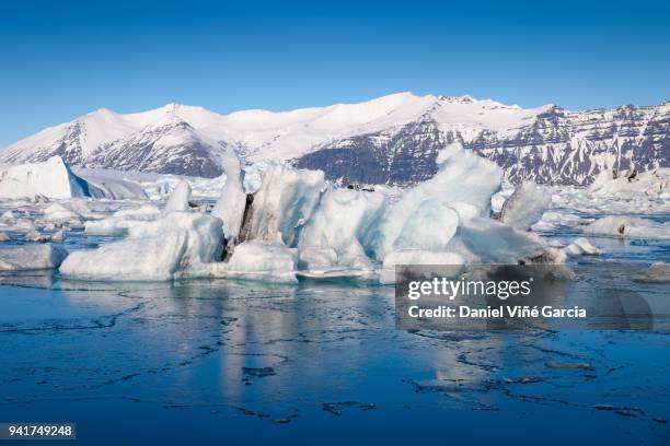 glacier lagoon, jokulsarlon - breidamerkurjokull glacier stockfoto's en -beelden