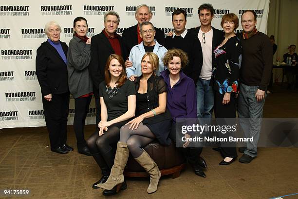 Lisa Raggio Actor Lisa Garber Photos and Premium High Res Pictures - Getty Images