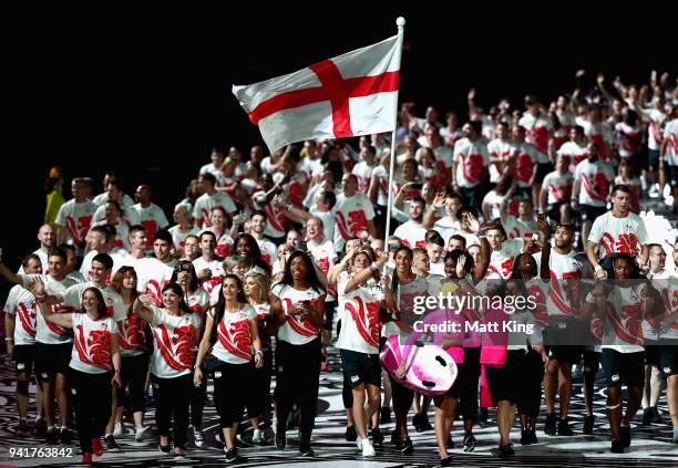 Alistair Brownlee, flag bearer of England arrives with the England team during the Opening Ceremony for the Gold Coast 2018 Commonwealth Games at...