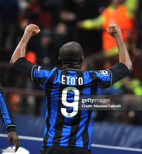 Samuel Eto'o Fils of FC Inter Milan celebrates scoring the opening goal during the UEFA Champions League Group F match between FC Inter Milan and FC...