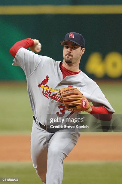 Pitcher Jeff Suppan of the St. Louis Cardinals pitches during the game against the Tampa Bay Devil Rays at Tampa Bay Devil Rays Stadium on June...
