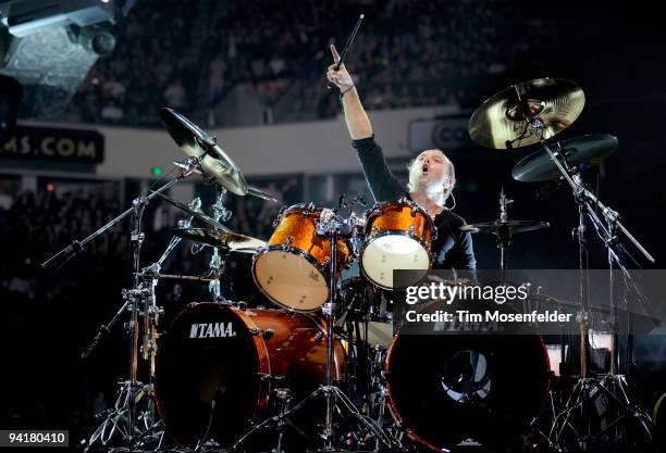 Lars Ulrich of Metallica performs in support of the band's "Death Magnetic" release at ARCO Arena on December 8, 2009 in Sacramento, California.