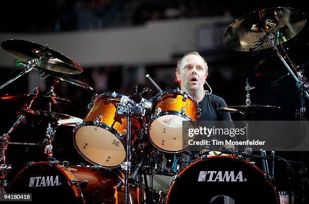 Lars Ulrich of Metallica performs in support of the band's "Death Magnetic" release at ARCO Arena on December 8, 2009 in Sacramento, California.