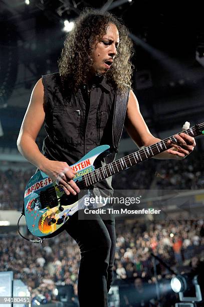 Kirk Hammett of Metallica performs in support of the band's "Death Magnetic" release at ARCO Arena on December 8, 2009 in Sacramento, California.