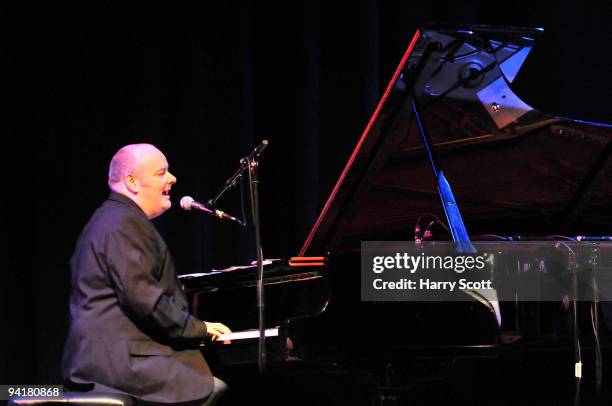 Ian Haw Ian Shaw Photos and Premium High Res Pictures - Getty Images
