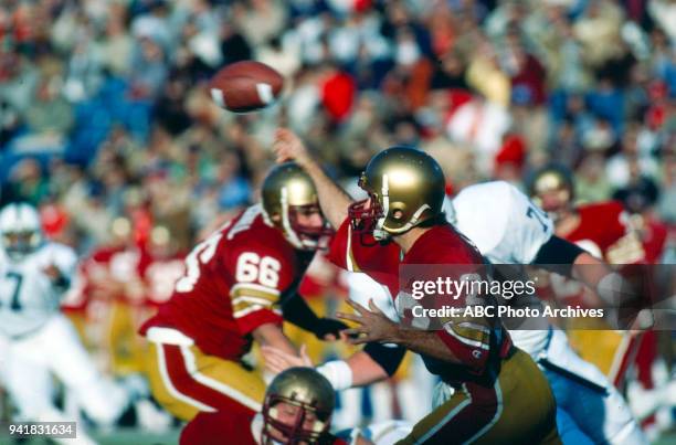 Doug Flutie, Boston College Eagles gameplay.