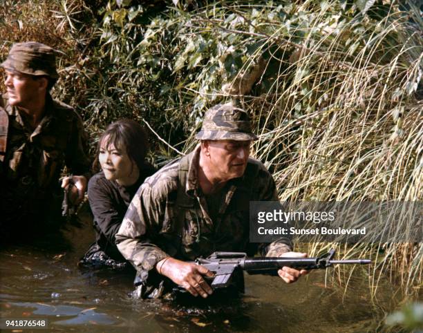 'The Green Berets' or 'Les berets verts' 1968 directed by John Wayne and Ray Kellogg.