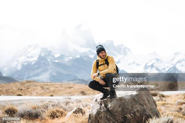 man hiking at el chalten - argentina - santa cruz province argentina stock pictures, royalty-free photos & images