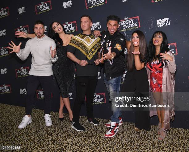 Vinny Guadagnino, Jenni 'JWoww' Farley, Mike 'The Situation' Sorrentino, Paul 'Pauly D' DelVecchio, Deena Cortese and Nicole 'Snooki' Polizzi attend...