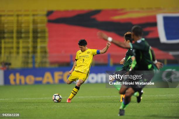 Hidekazu Otani of Kashiwa Reysol in action during the AFC Champions League Group E match between Kashiwa Reysol and Jeonbuk Hyundai Motors at Sankyo...