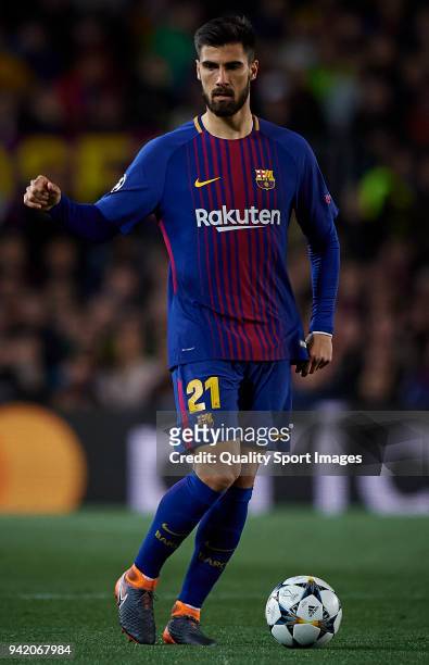 Andre Gomes of Barcelona in action during the UEFA Champions League Quarter Final first leg match between FC Barcelona and AS Roma at Camp Nou on...
