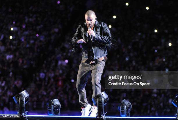 Recording artist Justin Timberlake performs on stage during the Pepsi Super Bowl LII Halftime Show at U.S. Bank Stadium on February 4, 2018 in...