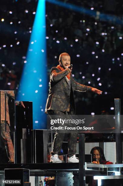 Recording artist Justin Timberlake performs on stage during the Pepsi Super Bowl LII Halftime Show at U.S. Bank Stadium on February 4, 2018 in...