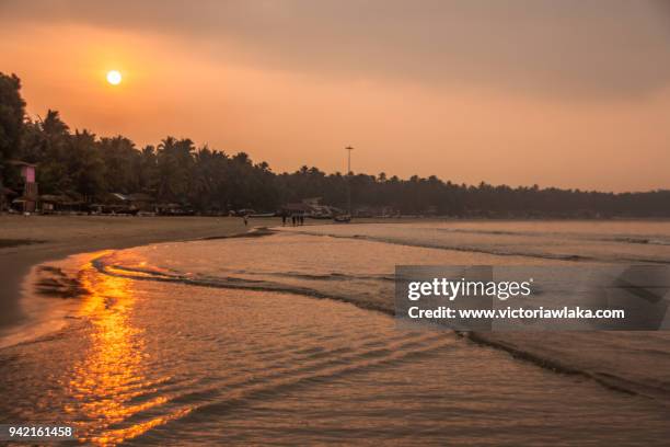 sunrise in palolem beach - palolem beach stock pictures, royalty-free photos & images