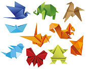 Set origami butterfly, crane, frog, elephant, horse, ship, sparrow, fox, squirrel