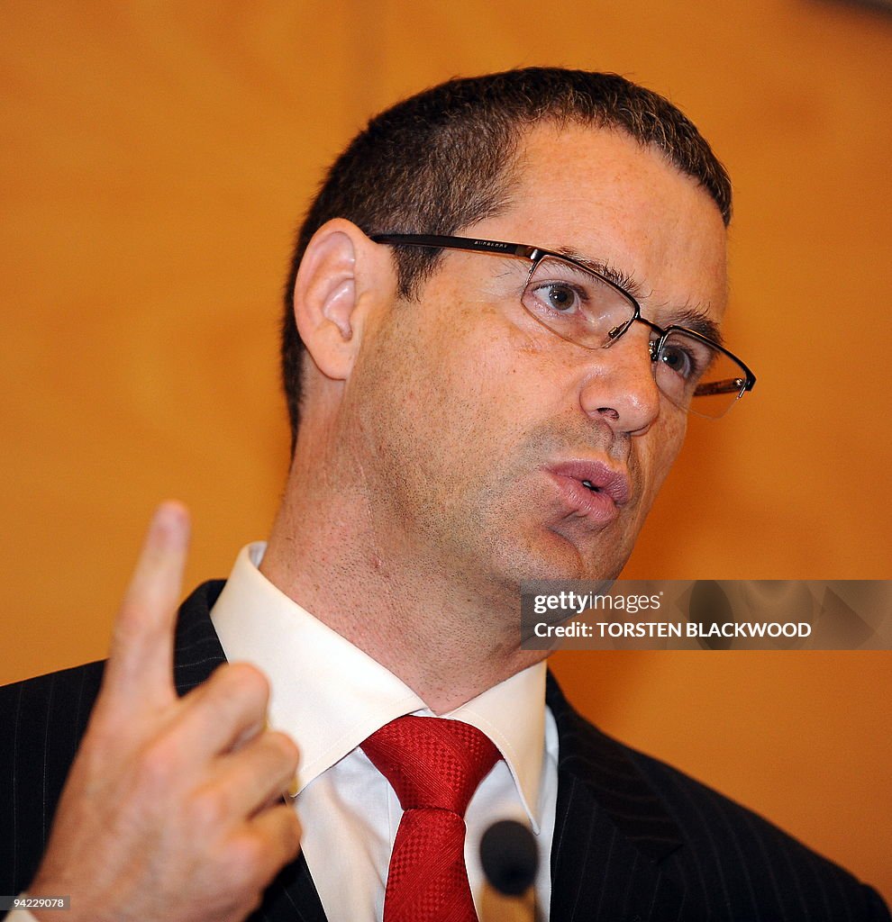 Senator Stephen Conroy, Australian Minis