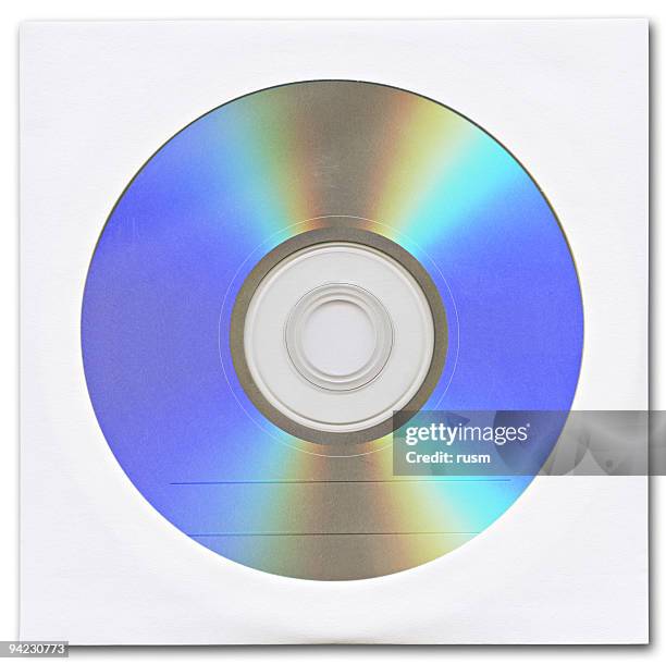 hi-res bildplatte im umschlag isoliert auf weißem hintergrund - cd hülle stock-fotos und bilder