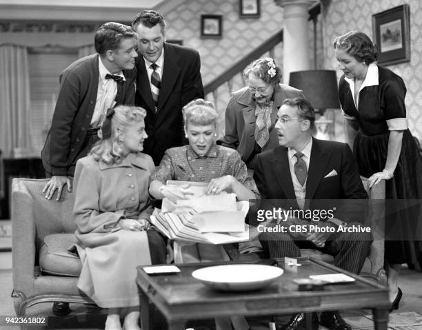 Television situation comedy Our Miss Brooks, episode The Birthday Bag. Standing Richard Crenna ; Robert Rockwell ; Jane Morgan and Virginia Gordon ....