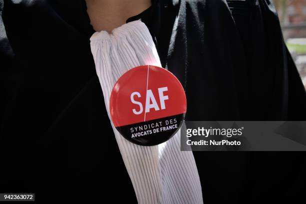 Badge of the SAF. The SAF and the UJA called all its members to be on strike, to gather in front of courthouses and to ask for postponing hearings in...