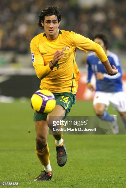 Rhys Williams of Australia competes during the 2010 FIFA World Cup Asian qualifying match between the Australian Socceroos and Japan at the Melbourne...