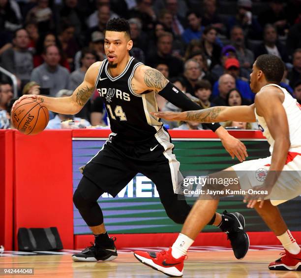 Tyrone Wallace of the Los Angeles Clippers guards Danny Green of the San Antonio Spurs in the game at Staples Center on April 3, 2018 in Los Angeles,...