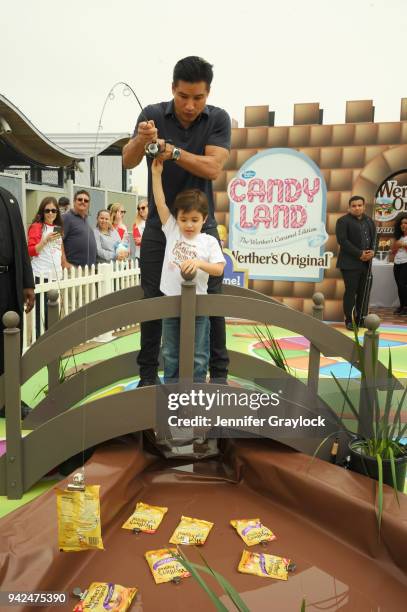 Dominic Fish 48,457 Jennifer Day Photos & High Res Pictures - Getty Images
