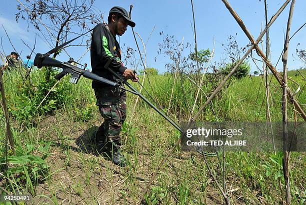 Datu Weapon 34 Datu Hoffer Ampatuan Stock Photos, High-Res Pictures, and Images ...