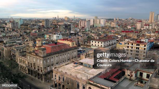 old havana district - old havana stock-fotos und bilder