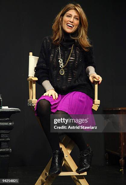 Former student Jennifer Esposito returns to The Lee Strasberg Theatre & Film Institute New York to teach a one-day acting class on December 10, 2009...