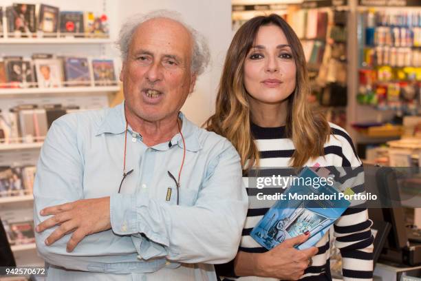 Ambra Angiolini presenting the new book of Stefano Benni Prendiluna at laFeltrinelli. Milan, 11th May 2017