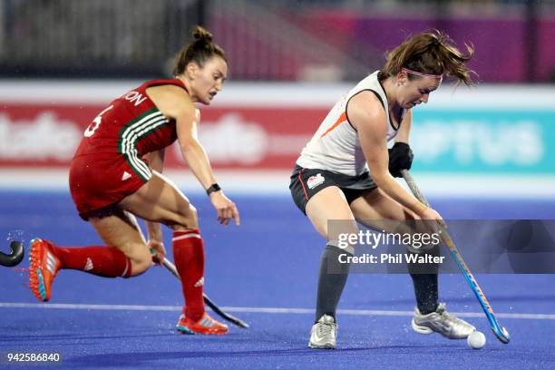 Laura Unsworth of England turns the ball during their Womens Hockey match between England and Wales on day two of the Gold Coast 2018 Commonwealth...