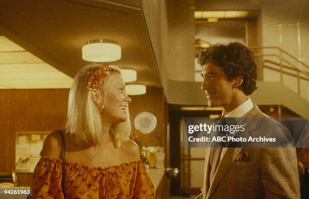 Incredible Hunk/Isaac the Marriage Counselor/Jewels & Jim" which aired on October 24, 1981. JOAN VAN ARK;MICHAEL ZASLOW