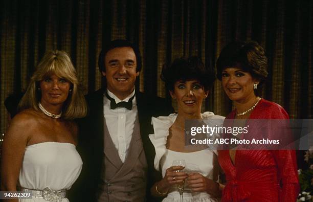 Farnsworth's Fung/ Three In A Bed/Remember Helen/Merrill, Melanie & Melanesia" which aired on November 21, 1981. LINDA EVANS;JIM NABORS;BETH...