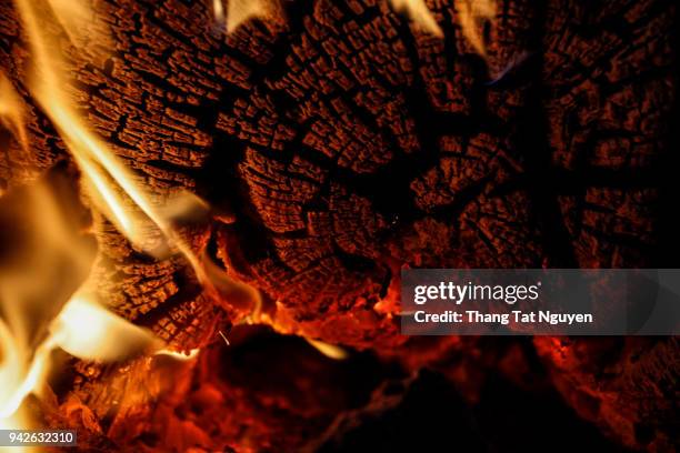 fire on wood - ember texture stock pictures, royalty-free photos & images