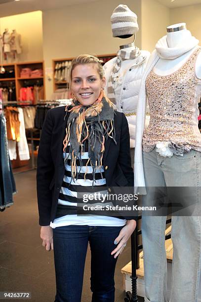 Actress Busy Philipps attends the HollyRod Foundation and J.Crew private shopping event at The Grove on December 10, 2009 in Los Angeles, California.