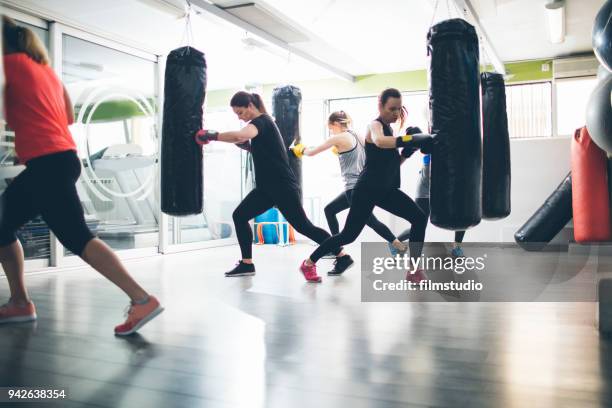 Practising Boxing 1,636 Group Kickboxing Stock Photos, High-Res Pictures, and Images ...